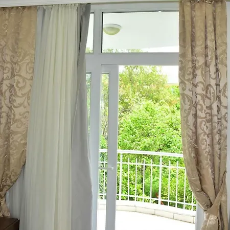 Elda Apart Hotel *